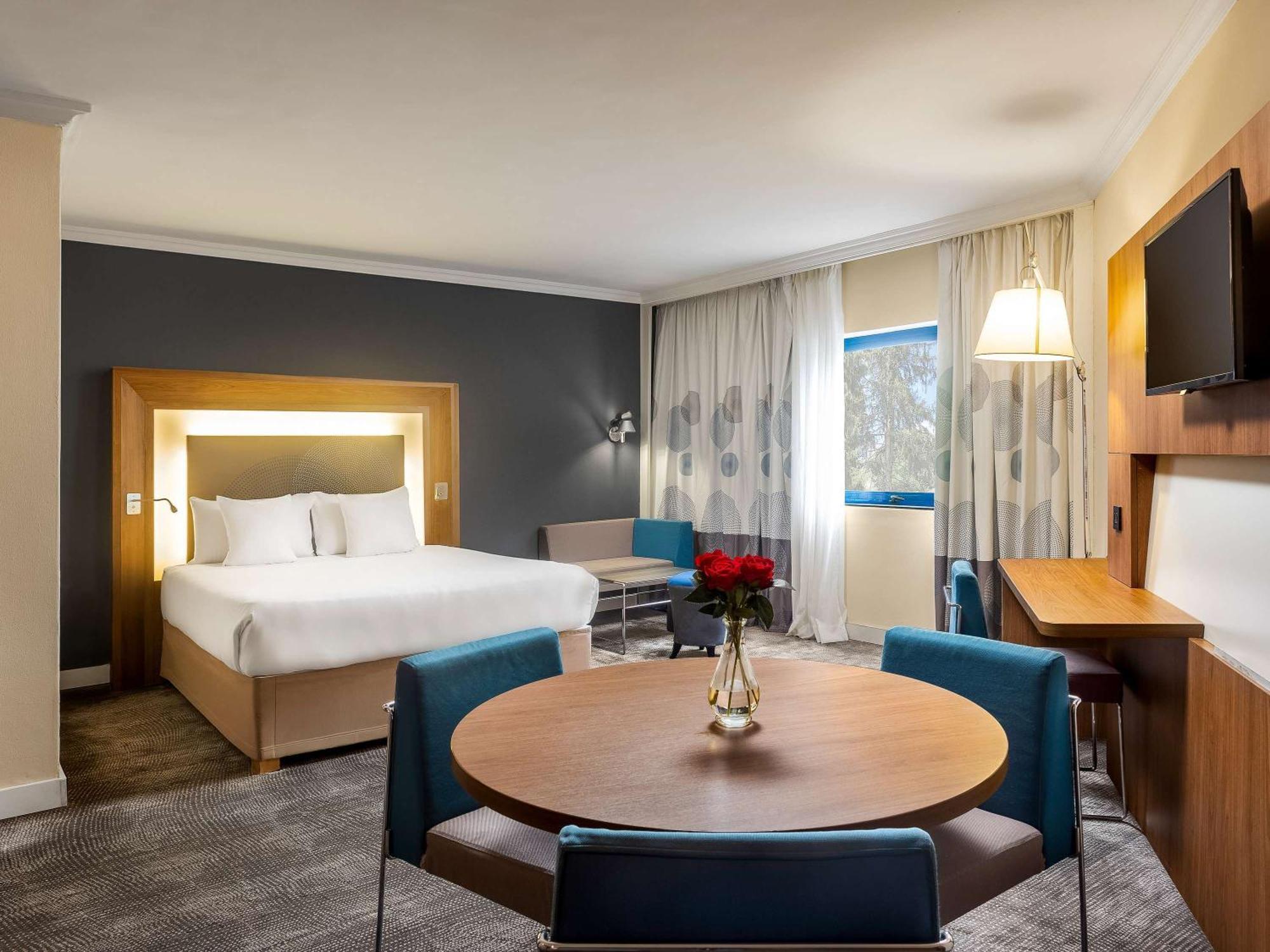 Novotel Порт-Харкорт Экстерьер фото