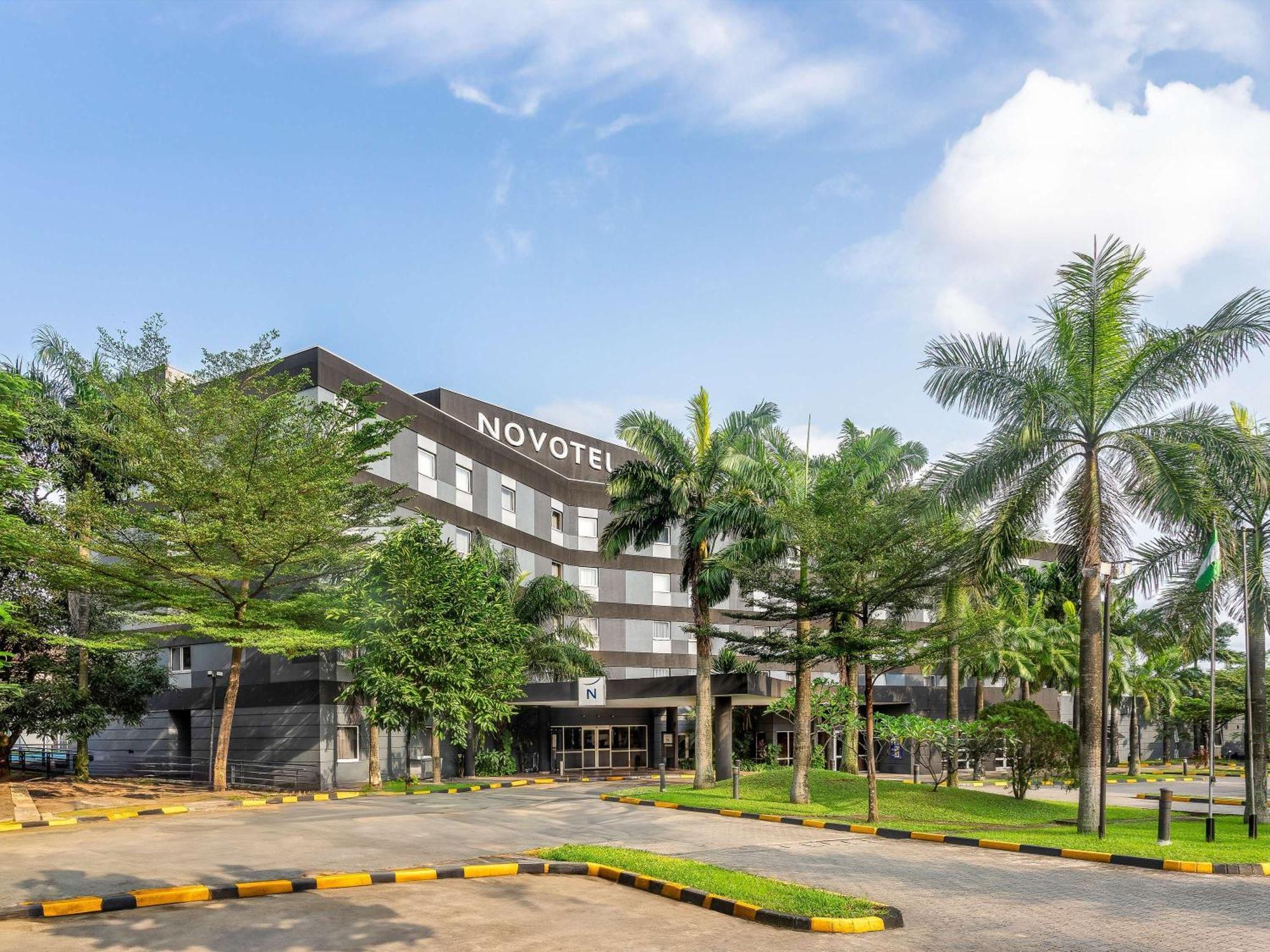 Novotel Порт-Харкорт Экстерьер фото
